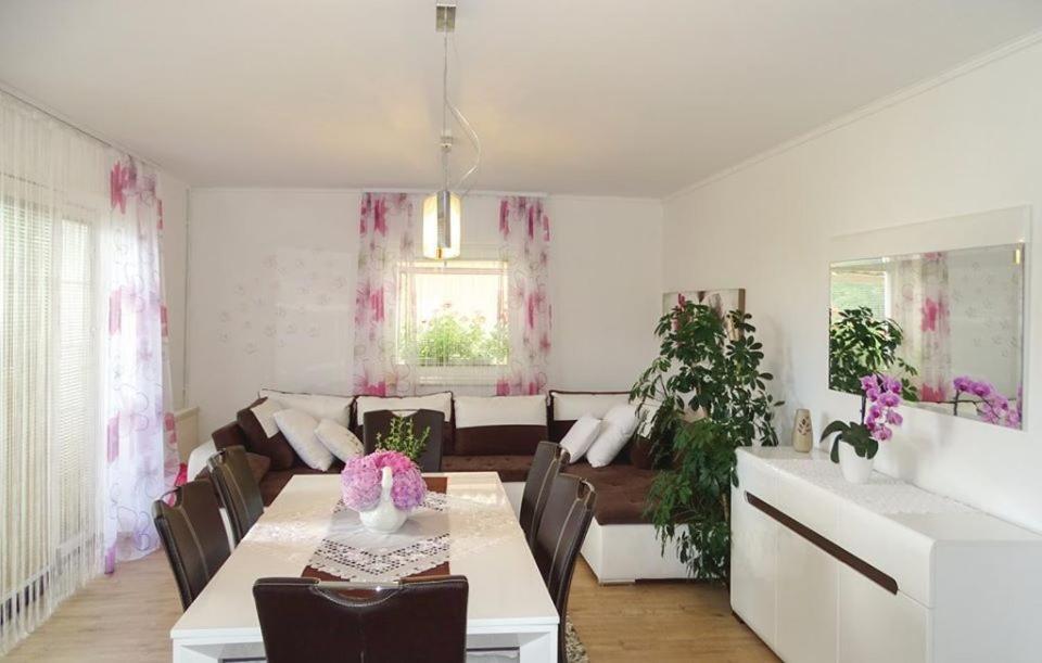 Apartmaji Cujez Recica ob Savinji Esterno foto